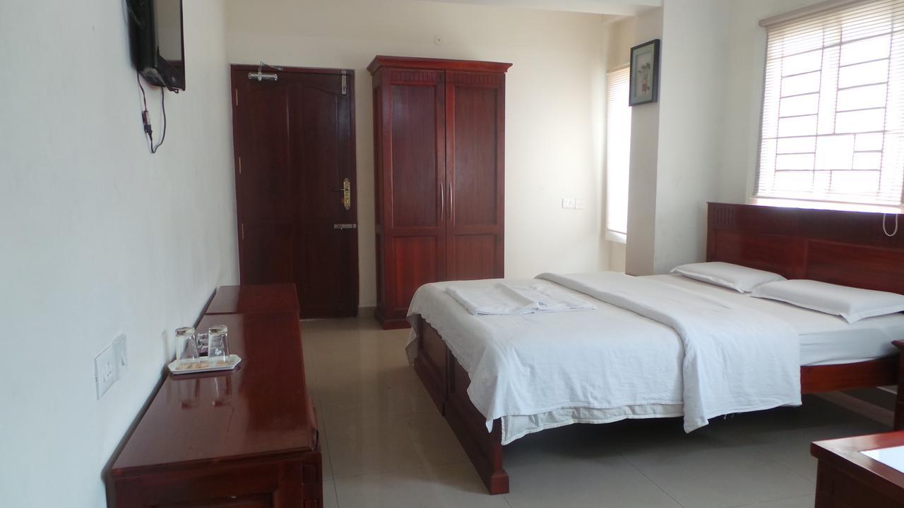Kooloth Lake View Residency Coimbatore Exterior photo