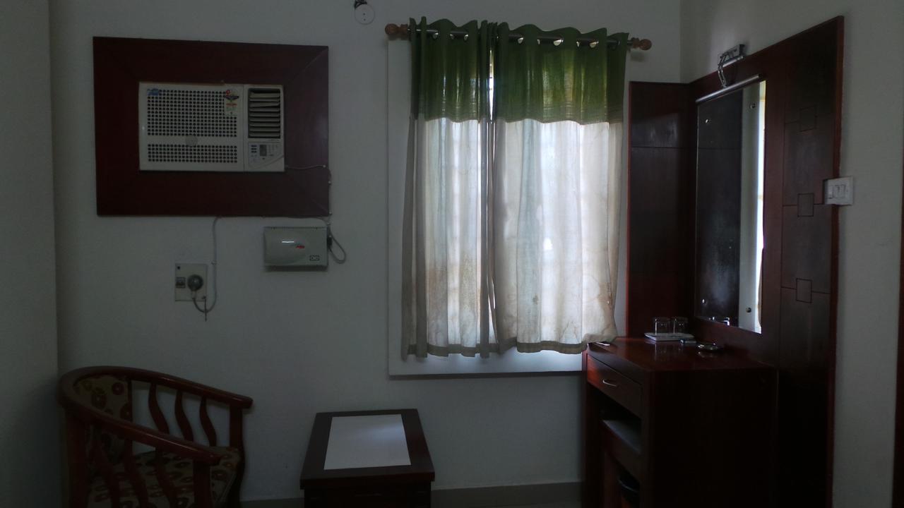 Kooloth Lake View Residency Coimbatore Exterior photo