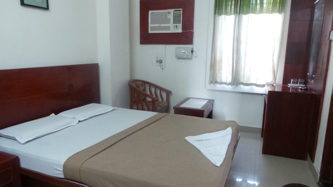 Kooloth Lake View Residency Coimbatore Exterior photo